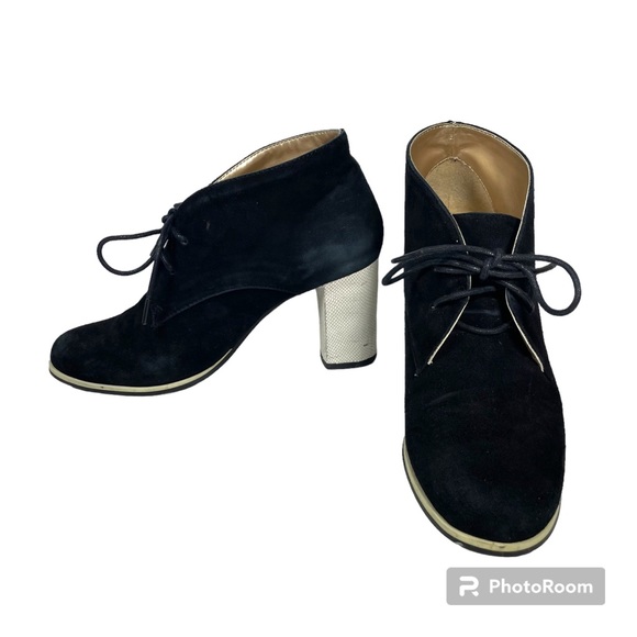 Joe Fresh black suede lace up white heels bootie Size 6 - Picture 8 of 8